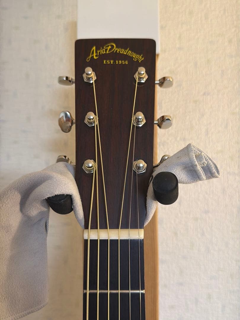 Aria dreadnought AD-28 アコースティックギター