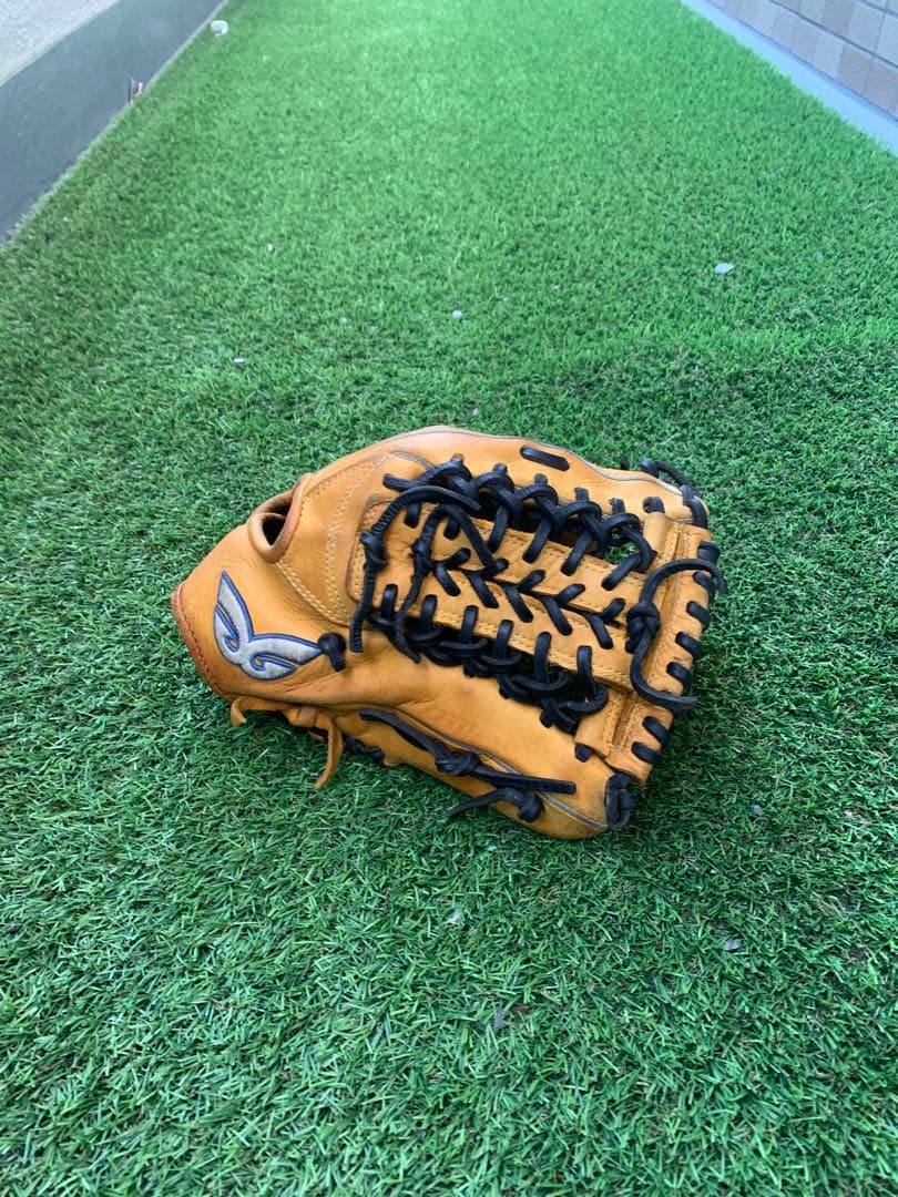 グロム　軟式ジュニア外野手用グラブ