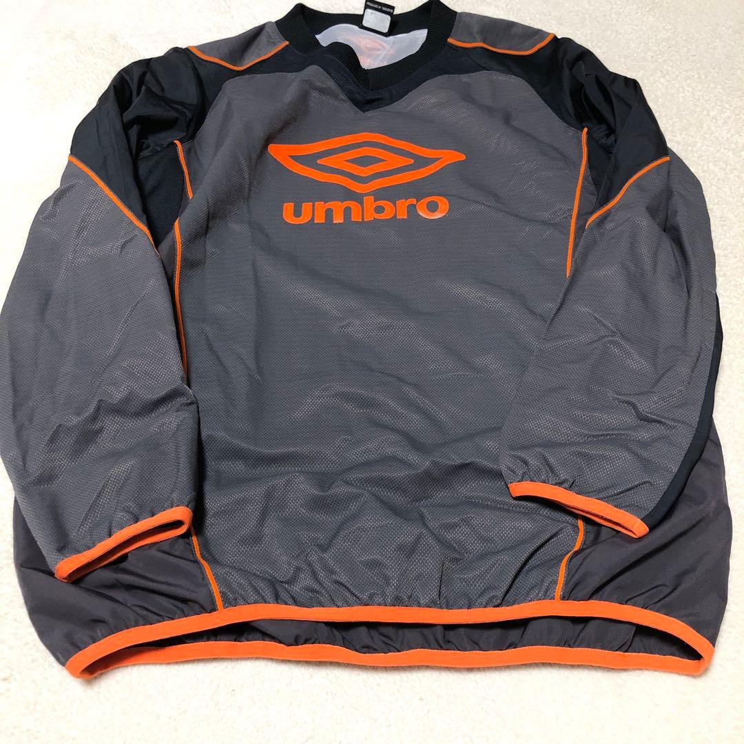 umbro アンブロ　ピステセットアップ　厚手　ウインドブレーカー上下　グレー