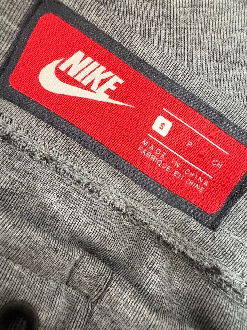Nike テックフリース　セットアップ グレー