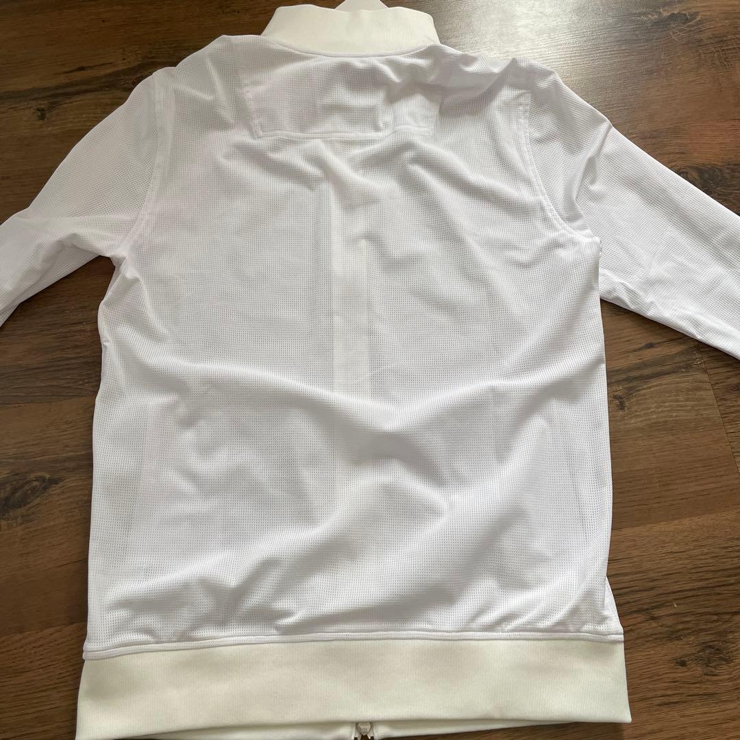 新品❗️マスターバニーエディション　ラッシュガード4