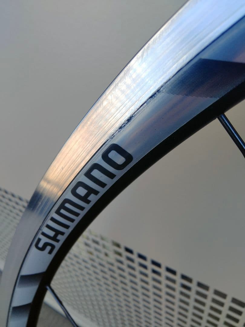 SHIMANO 完組ホイール wh-R500 10速対応