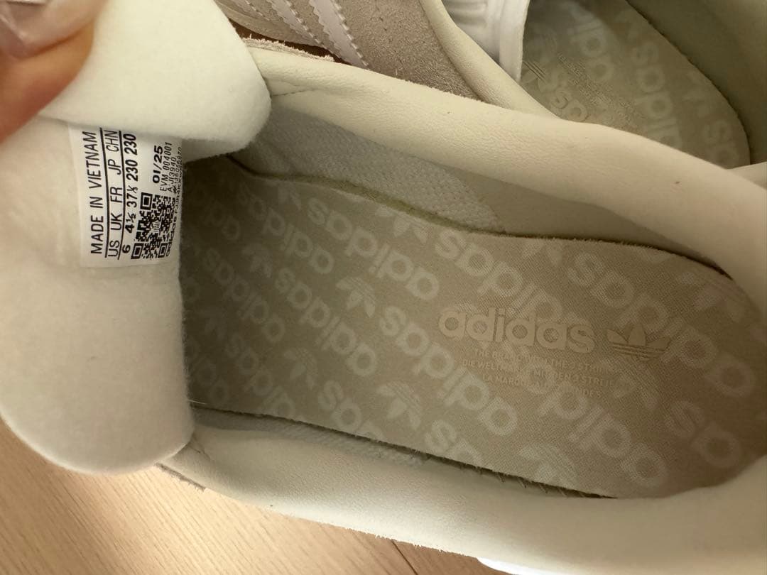 ★美品★adidas レディースゴルフシューズ 23cm
