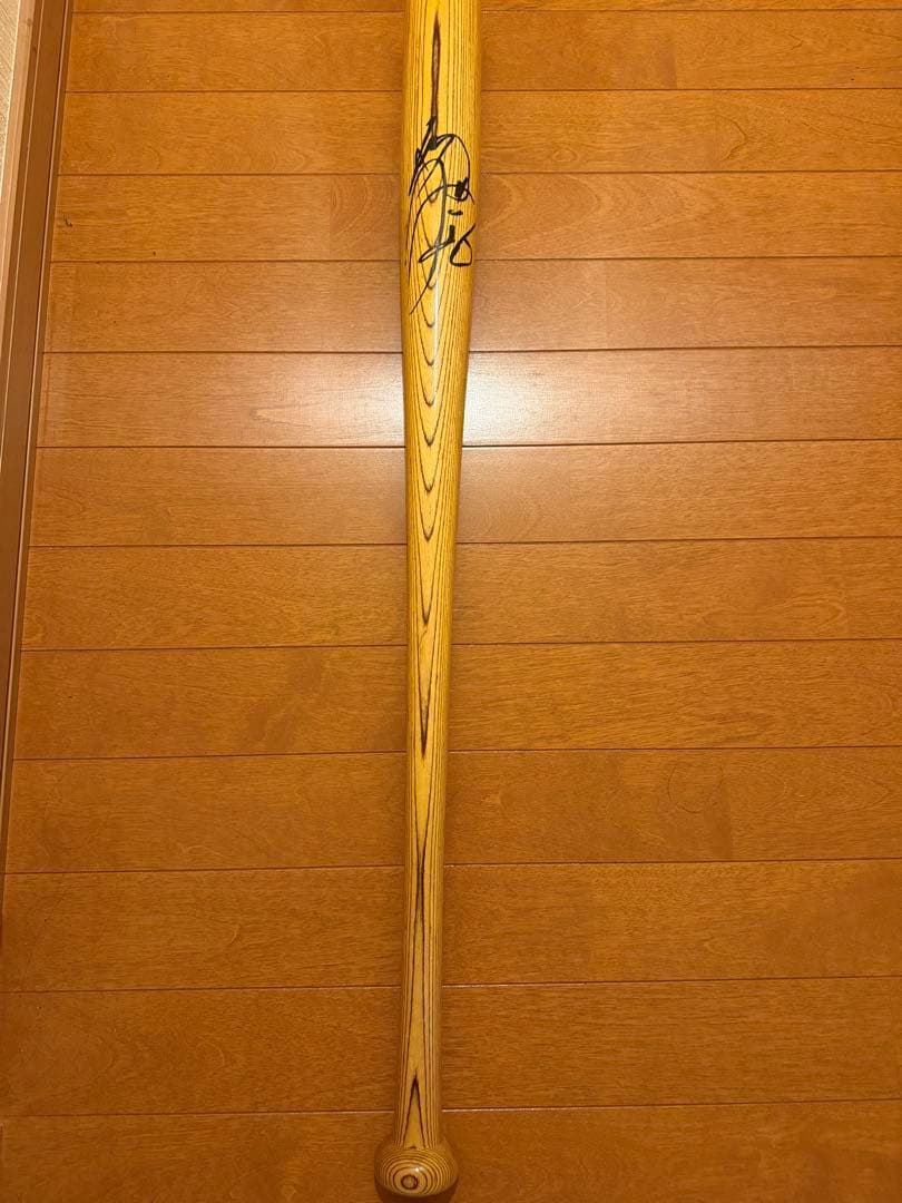 西川遥輝 木製 サイン入りバット