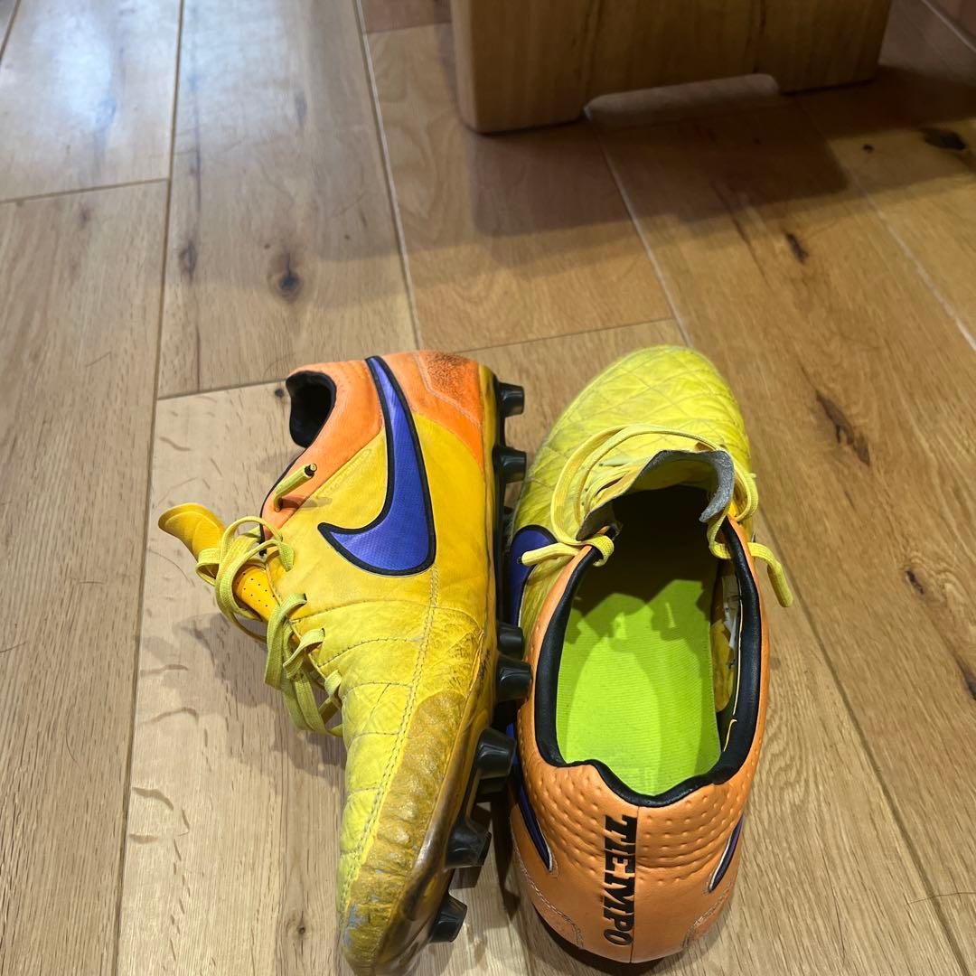 ナイキ ティエンポ レジェンド Ⅴ HG 29㎝ サッカースパイク オレンジ