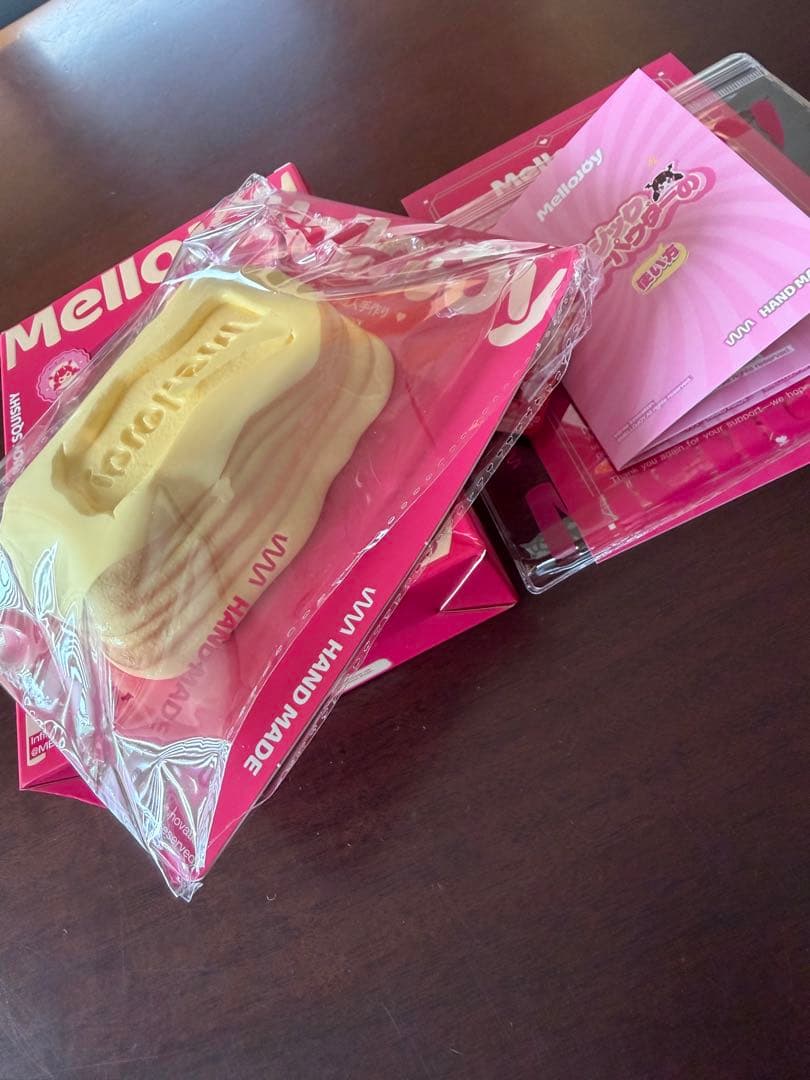メロジョイ バタークリームチーズ 新品未開封 シュリンク付き ピンク箱 付属品付