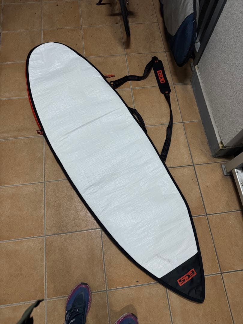 FCS サーフボードケース 青