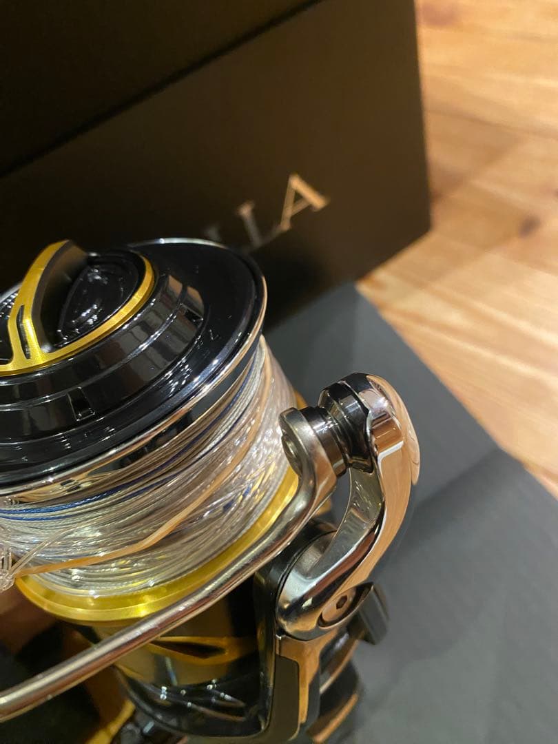 【値引可能】スピニングリール SW20000PG【未使用】　PEライン10号付き