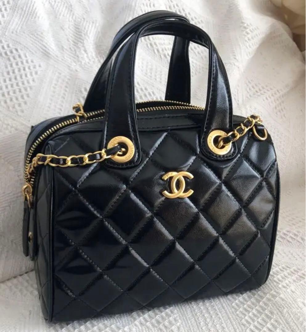 CHANEL ノベルティ キルティング キャビアスキン ミニ ボストンバッグ