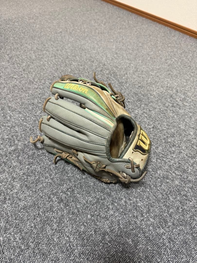 Wilson WTAH3200 軟式グローブ グレー/緑