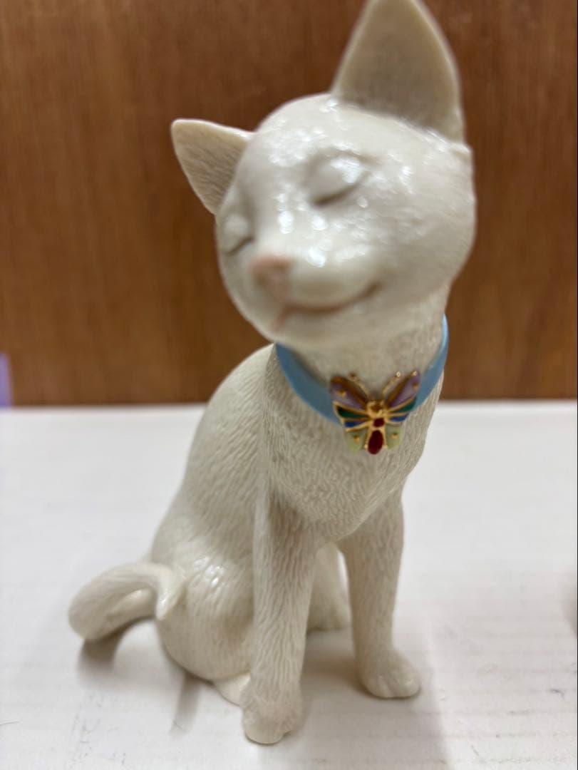 レノックス Cat & Perfume Figurines