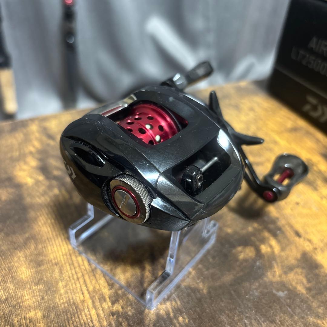 【最終値下】　ダイワ　SS AIR 8.1 L
