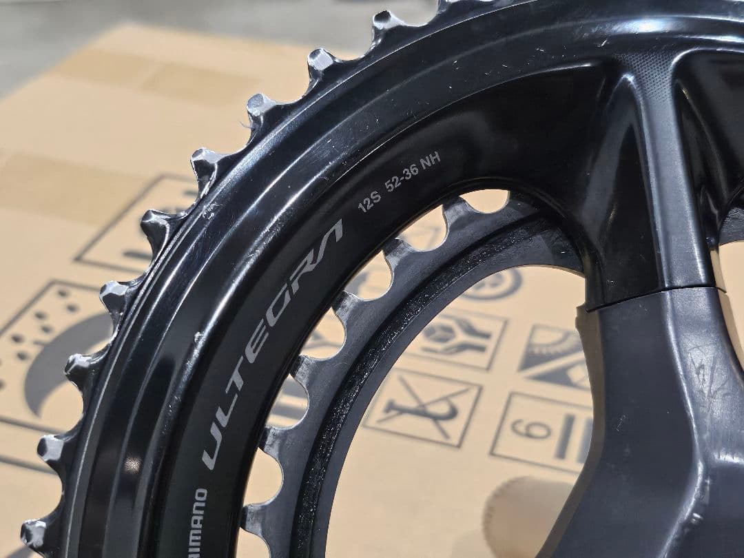 ULTEGRA FC-R8100 クランクセット 52-36T
