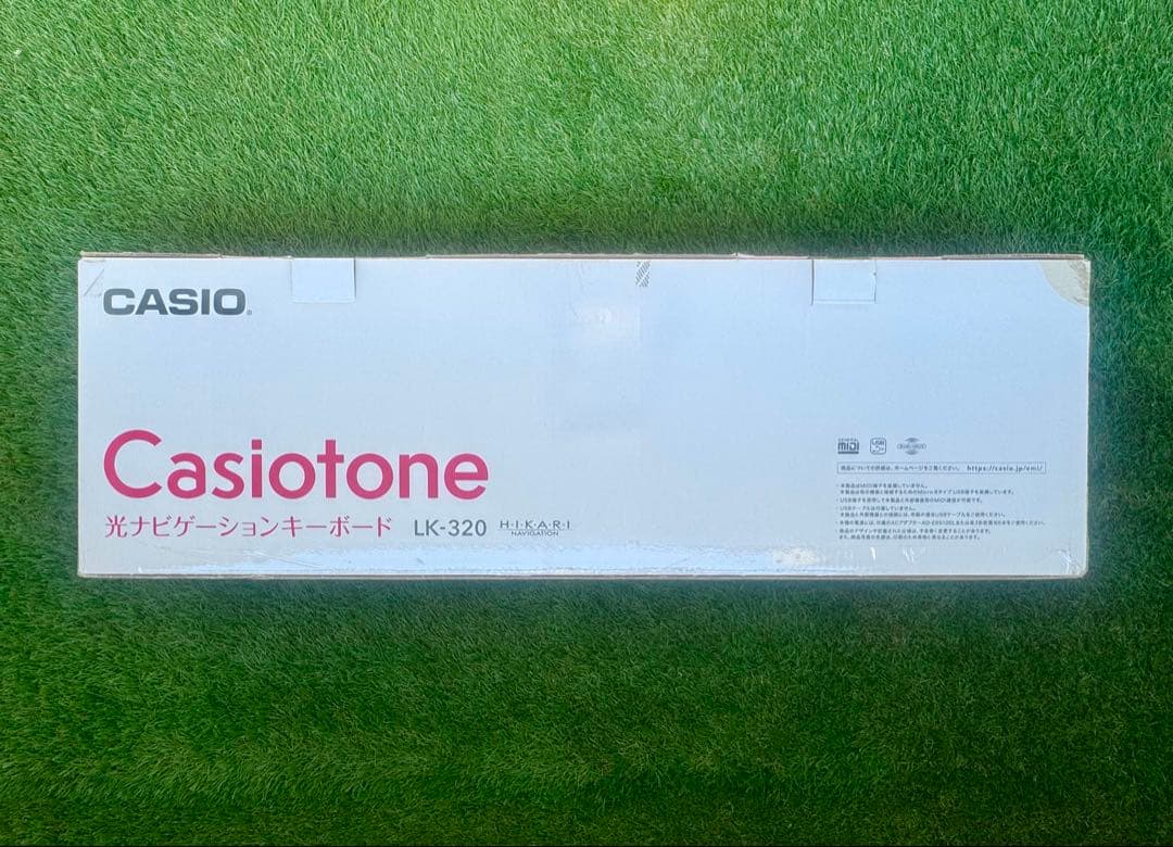 CASIO LK-320 光ナビゲーションキーボード 譜面台、マイク付き