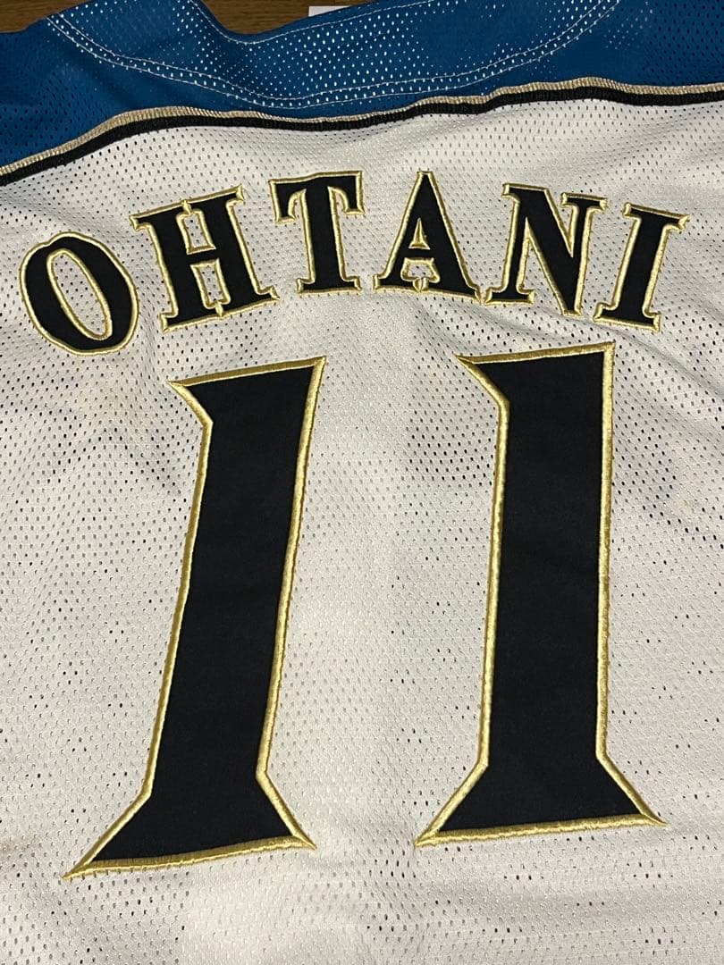 大谷翔平　レプリカ　ユニフォーム　日本ハムファイターズ　ＭＬＢ　Ｍ　ＯＨＴＡＮＩ