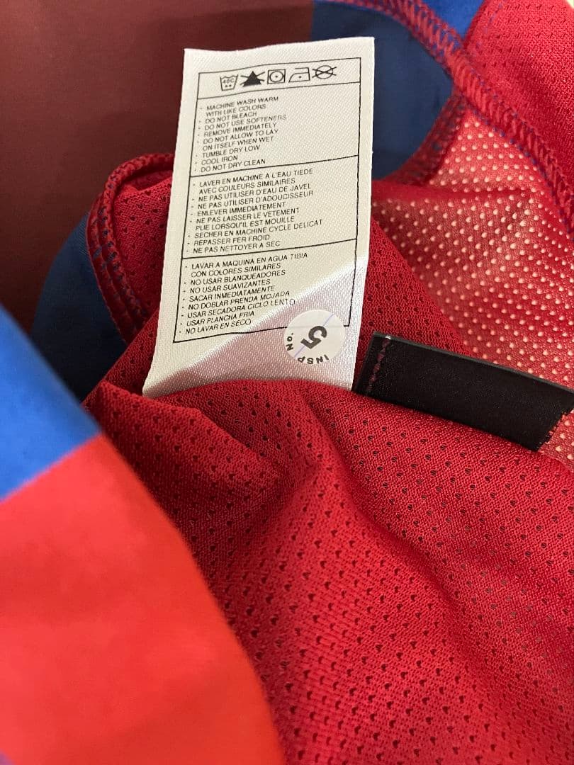 04-05 バルセロナ　メッシ　新品紙タグ付き　NIKEオフィシャルユニフォーム