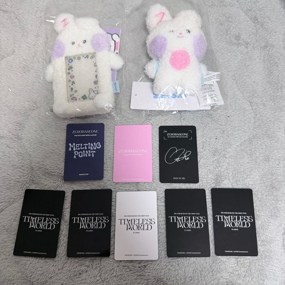 K-POP ぬいぐるみとフォトカードセット
