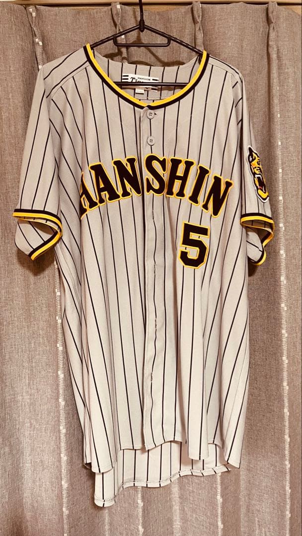 阪神タイガース ユニフォーム 近本光司　Oサイス