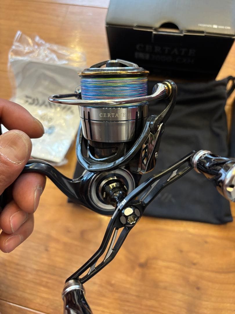 Daiwa セルテートLT3000-CXH リブレハンドル、バランサー付き