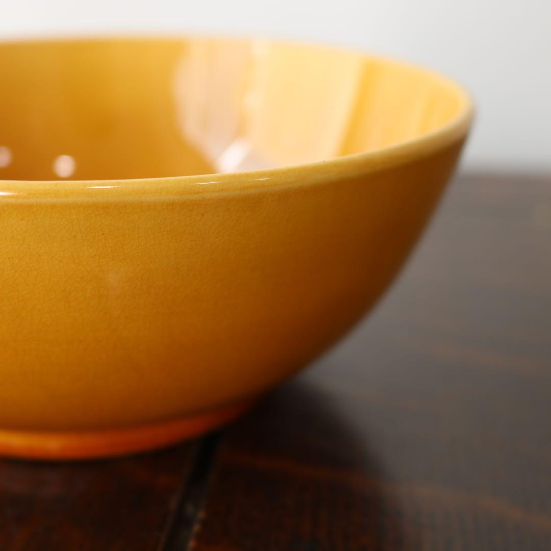 淡路珉平焼　山吹色　 黄釉　深鉢　1点（骨董古美術古伊万里茶道具菓子器