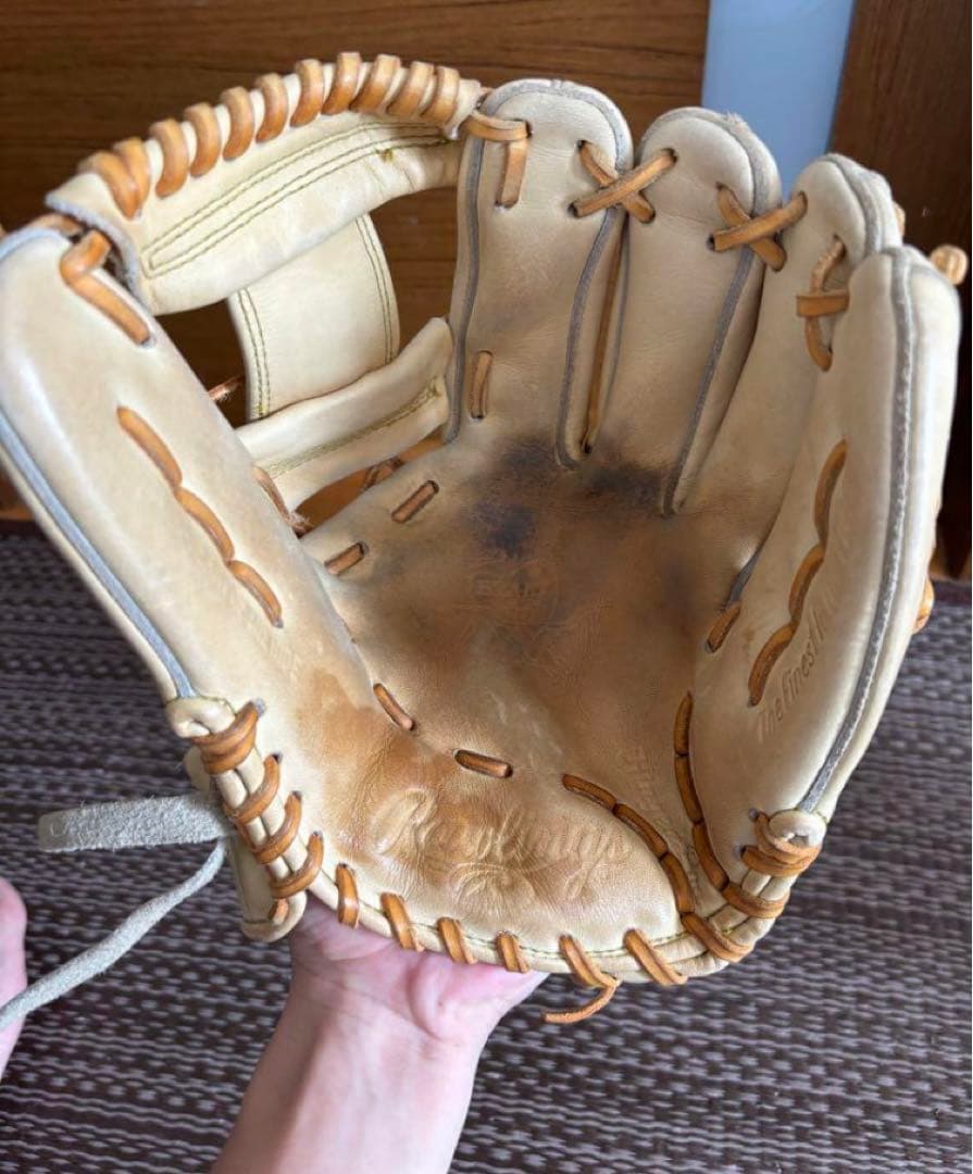 即戦力良型・ローリングス内野用グローブ