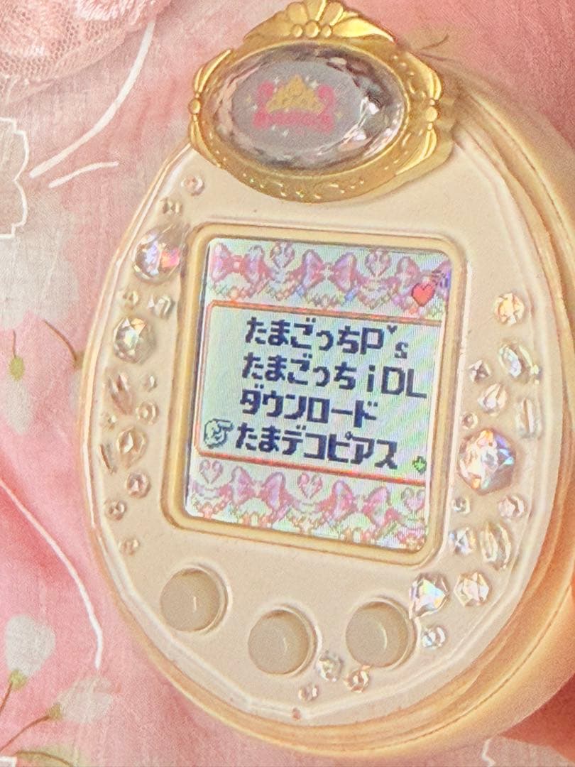 【動作確認済】Tamagotchi P'sホワイト たまデコピアスロイヤルチェン