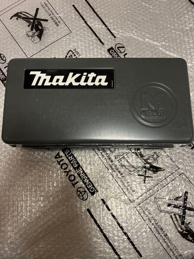 マキタ　makita 震動　ドリル　8416