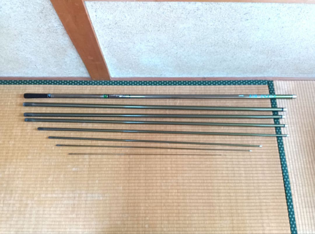 鮎竿　ダイワ銀影　エアトルク1―90SX　全長9m　替穂先、竿袋、ロッドケース付