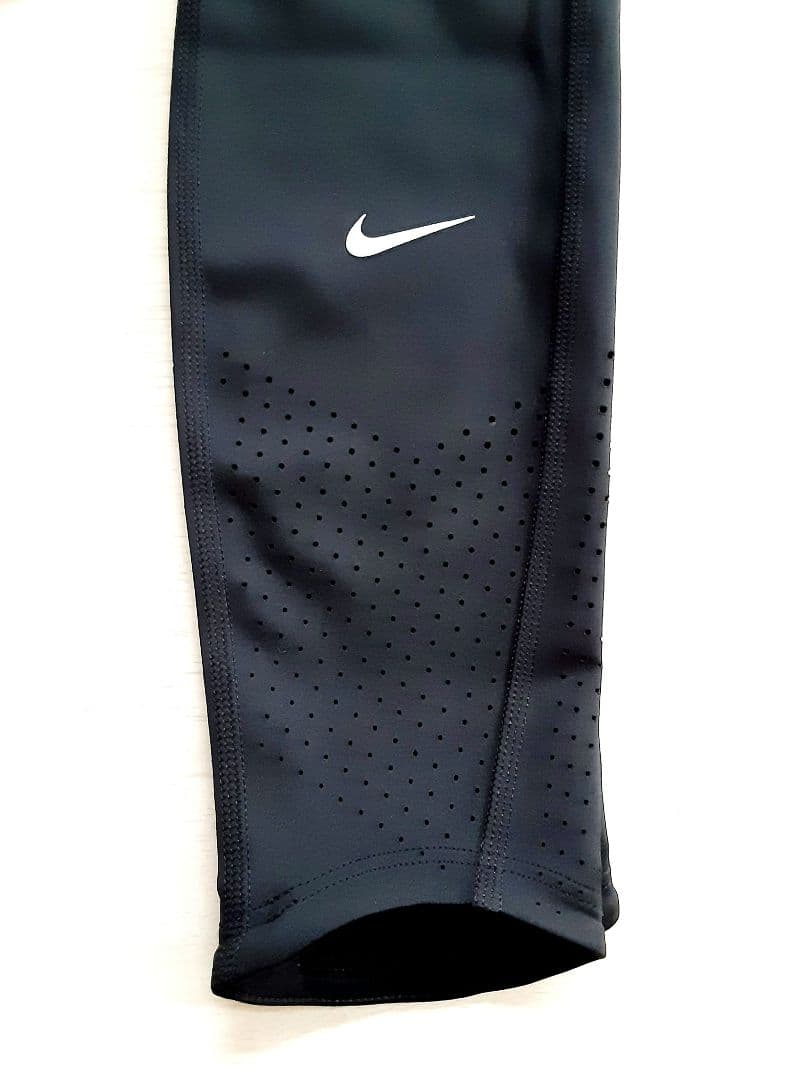 NIKE　ランニングタイツ　レギンス　AJ8759　レディースXS　ジョギング