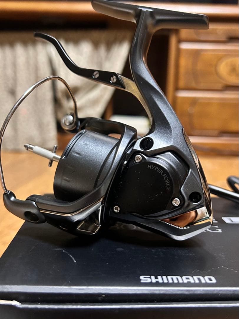 リール SHIMANO HYPER FORCE LB C3000MHG