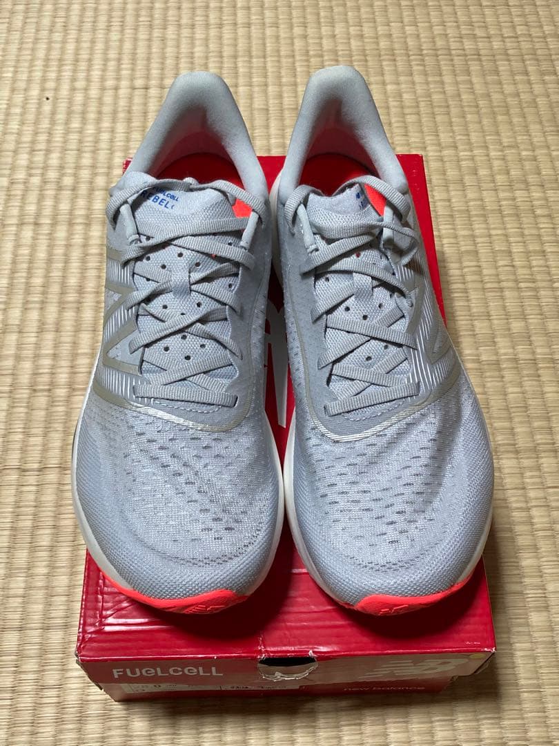 NB FUELCELLレベルv3 28.0cm 新品未使用　値下不可