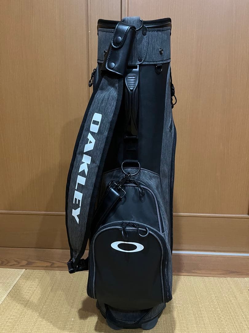 OAKLEY ゴルフバッグ・キャディバッグ グレー