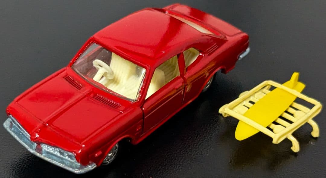 トミカ 日本製 黒箱No.49 ホンダクーペ9 サーフィンキャリア 美品 当時物
