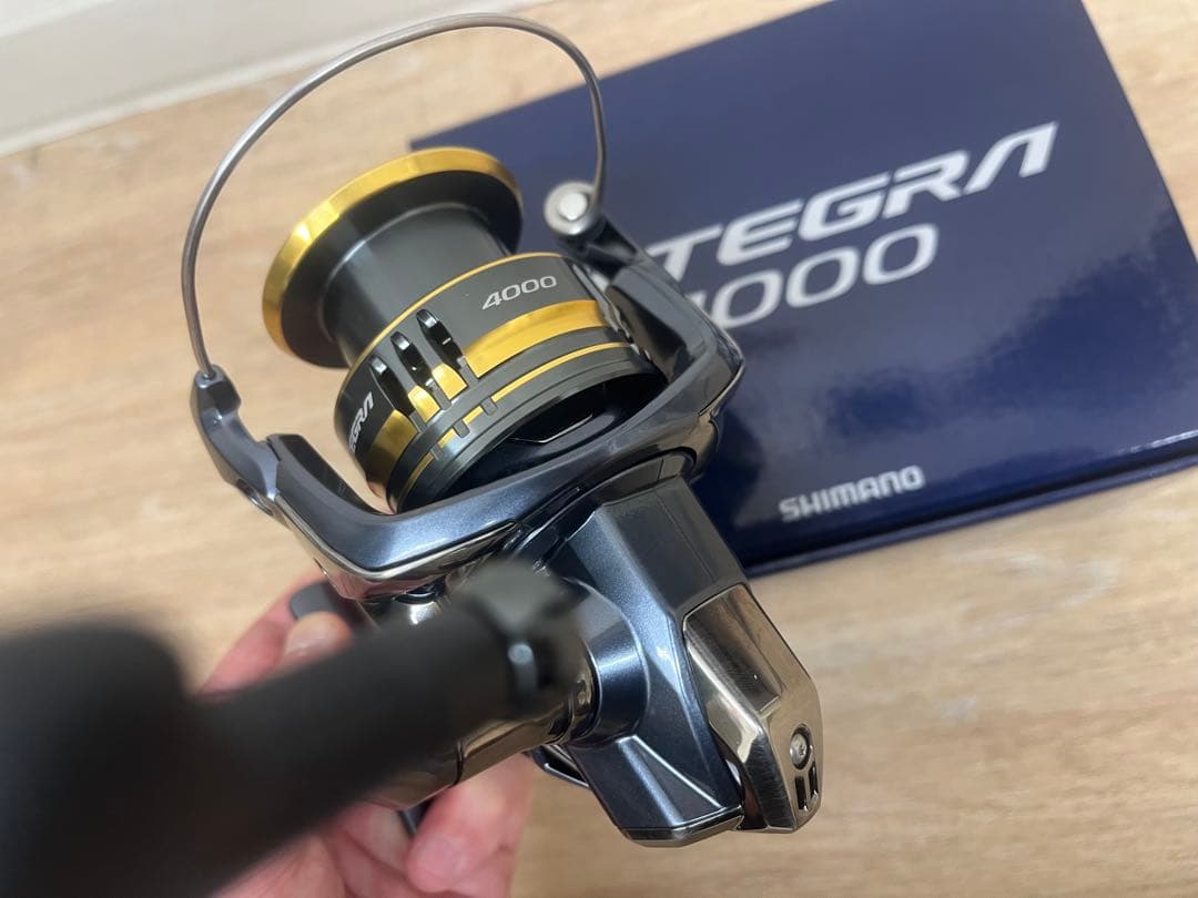 (美品)シマノ・21アルテグラ4000