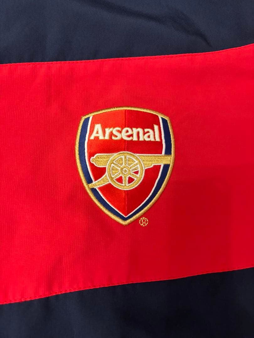 Arsenal ナイキ ウィンドブレーカー