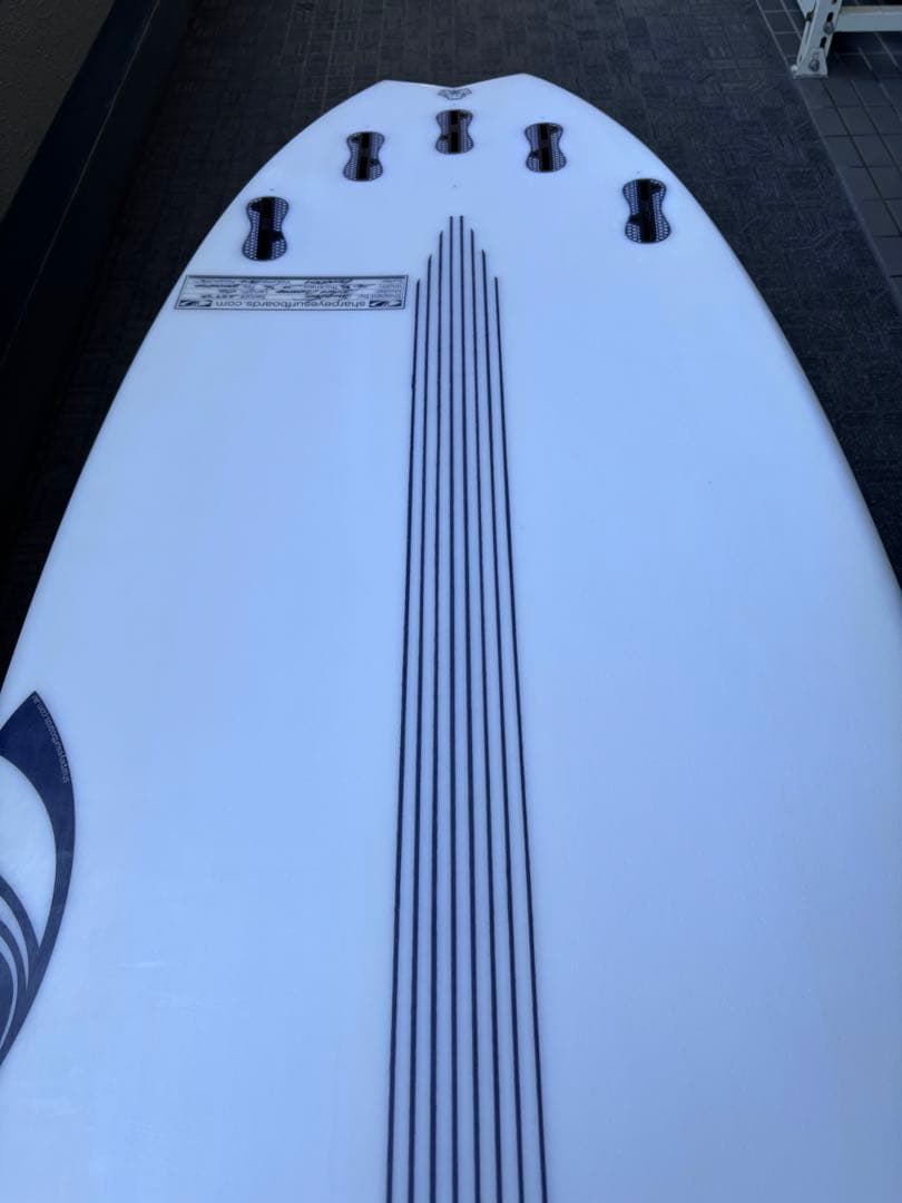 シャープアイサーフボード ディスコチーター 5'6 30L 藤沢手渡しで値引き！