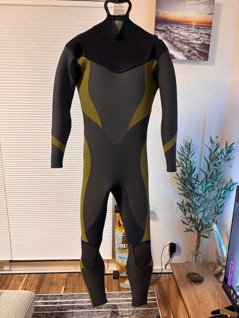 美品 ウエットスーツ 5mmセミドライフルスーツ　MB