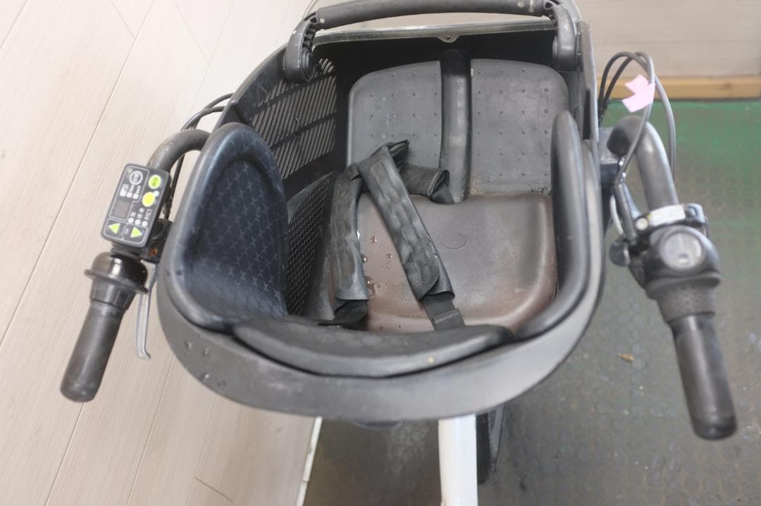 ヤマハPAS　KISS　20インチ　3段　8.7Ah（4点灯）充電器あり