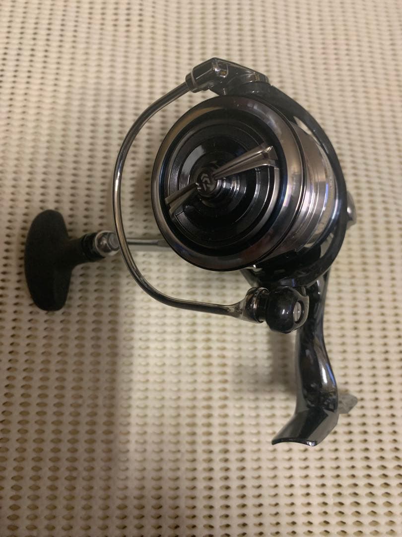 リール DAIWA 18 EXIST LT3000S-CXH (0005 5719)