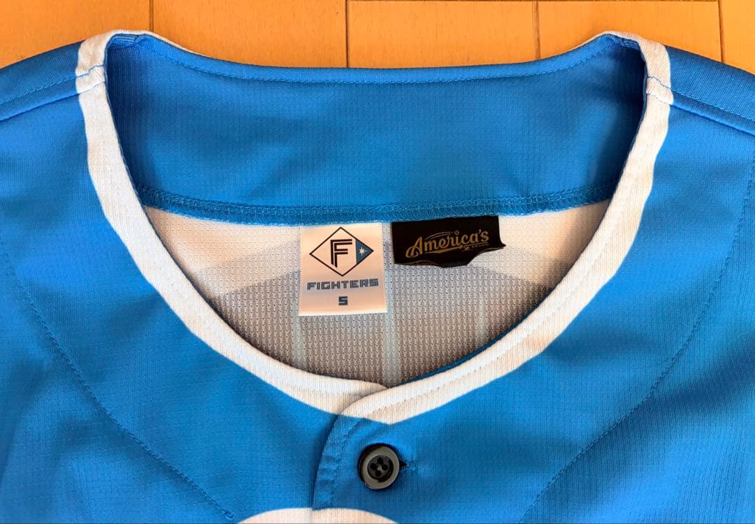 日本ハム 山崎福也 レプリカユニフォーム S ハンドタオル 缶バッチセット！