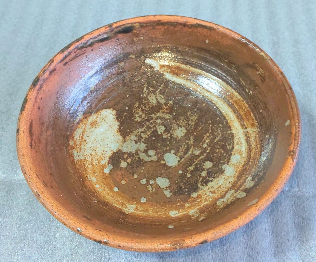 北大路魯山人 刷毛目茶碗 共箱 信楽星岡窯 渦文見込 平茶碗