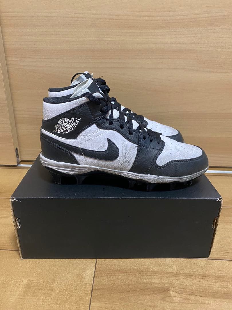 AJ1 MID ブラック ジョーダン アメフトスパイク 26cm