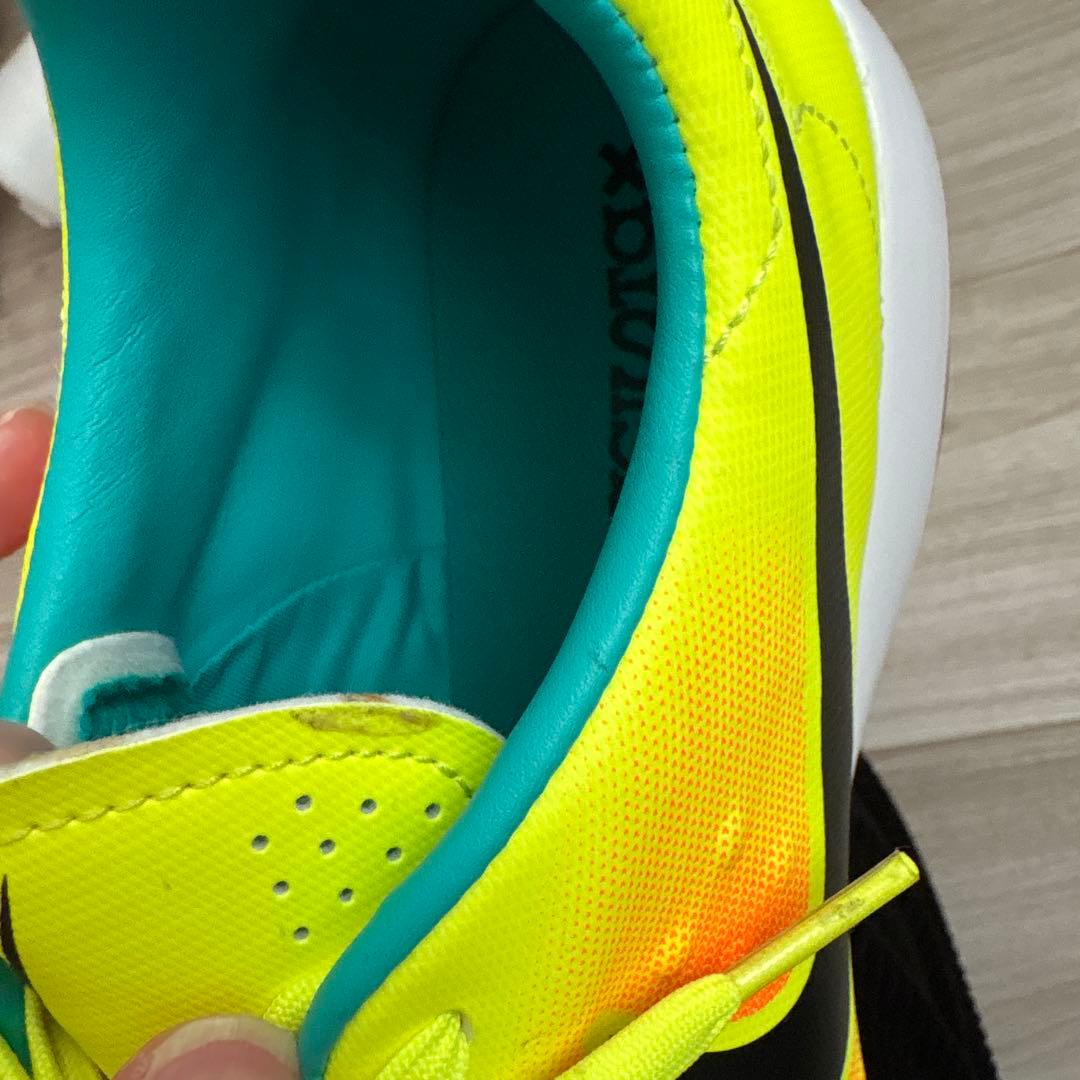 サッカー　スパイク　NIKE ナイキ　マジスタ　シューズ　27.5cm 新品