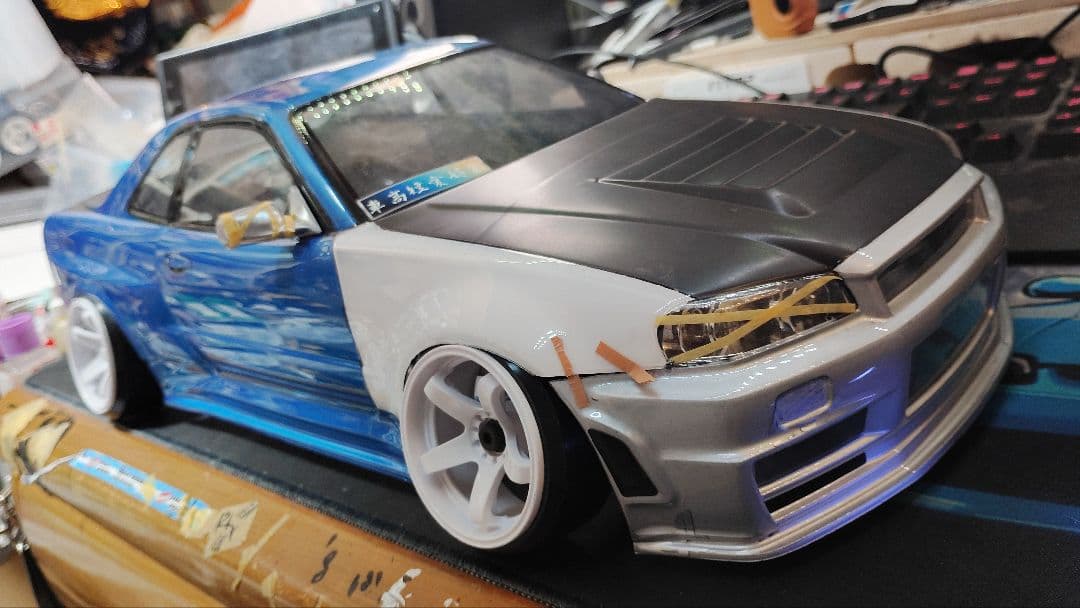 タミヤ 1/10 GT-R R34 ミサイル仕様 塗装済みボディ