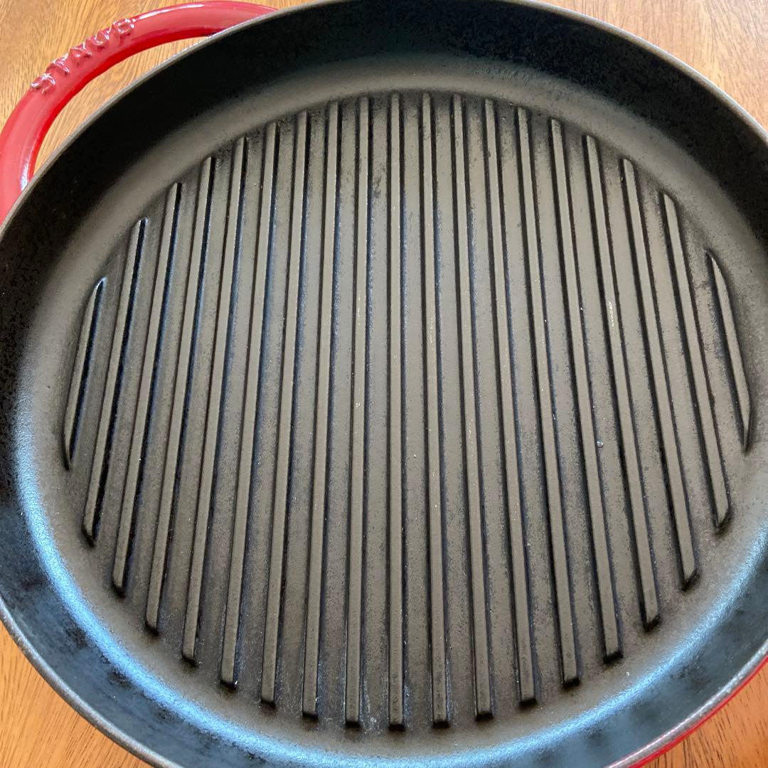 STAUB 鋳鉄 グリルパン 丸型 赤　26cm