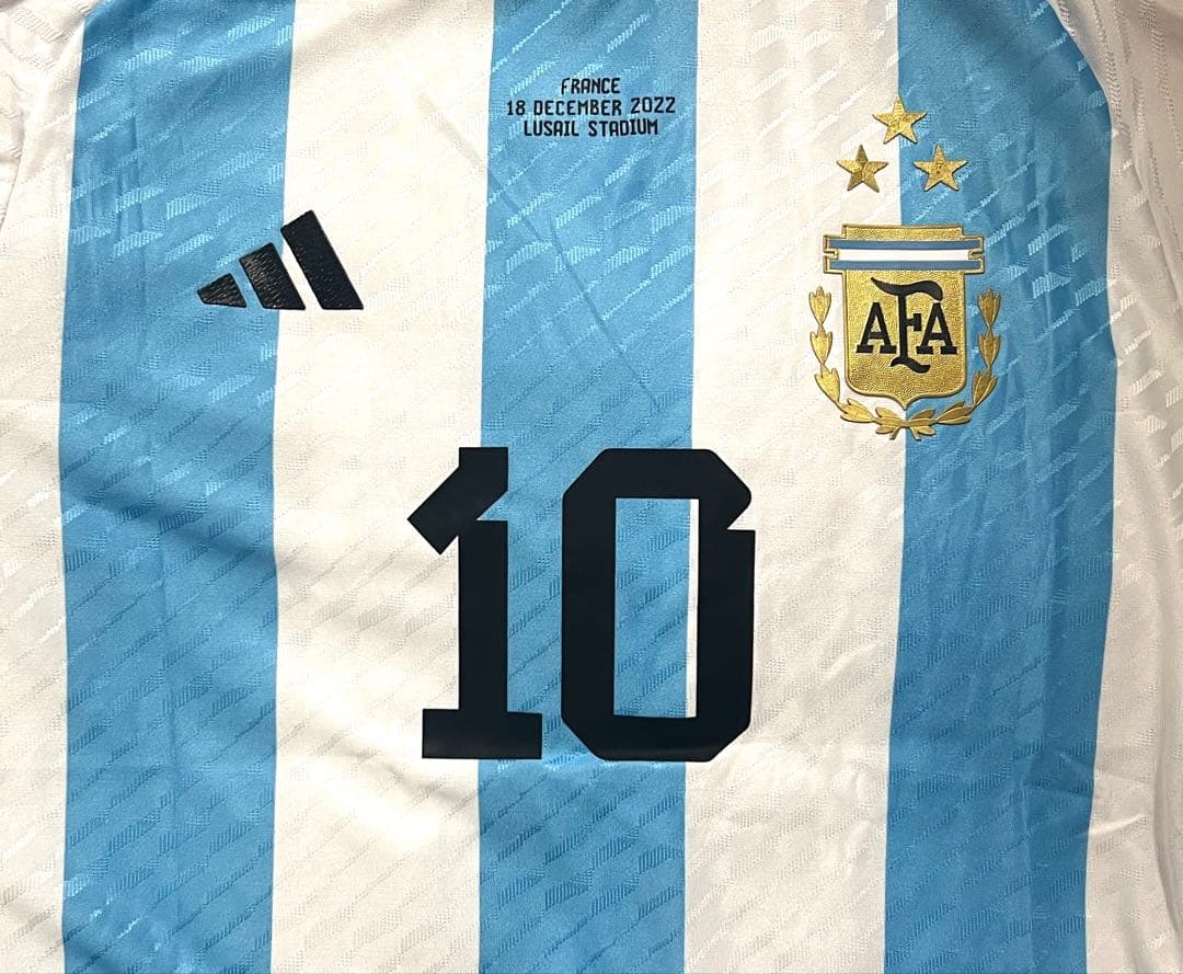 adidas サッカーアルゼンチン代表 メッシ 10番 2022 カタールW杯