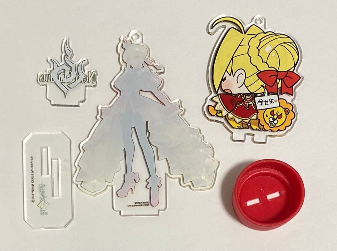 Fate/EXTELLA アクリルスタンド　ボトルキャップ　ネロ・クラウディウス
