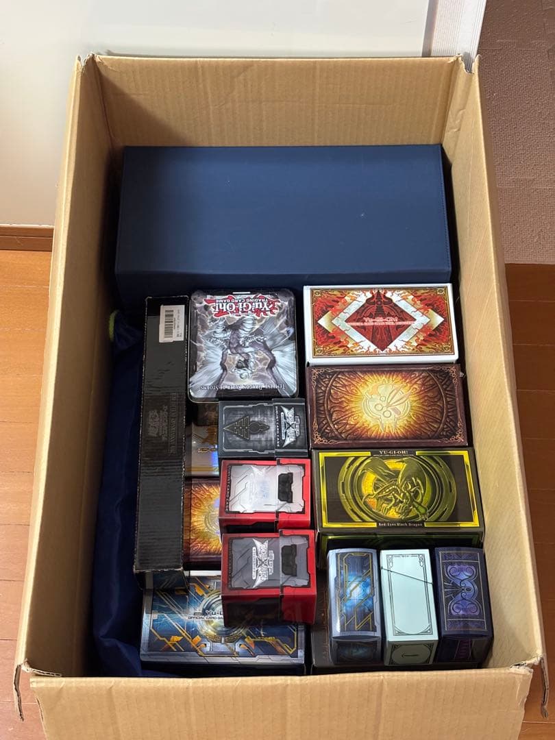 【遊戯王】【引退品】【大量】プレイマット・スリーブ・デッキケース まとめ売り