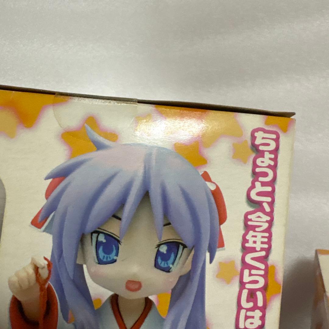 らき☆すた　柊かがみ・柊つかさ　巫女服　フィギュア　WAVE　ドリームテック