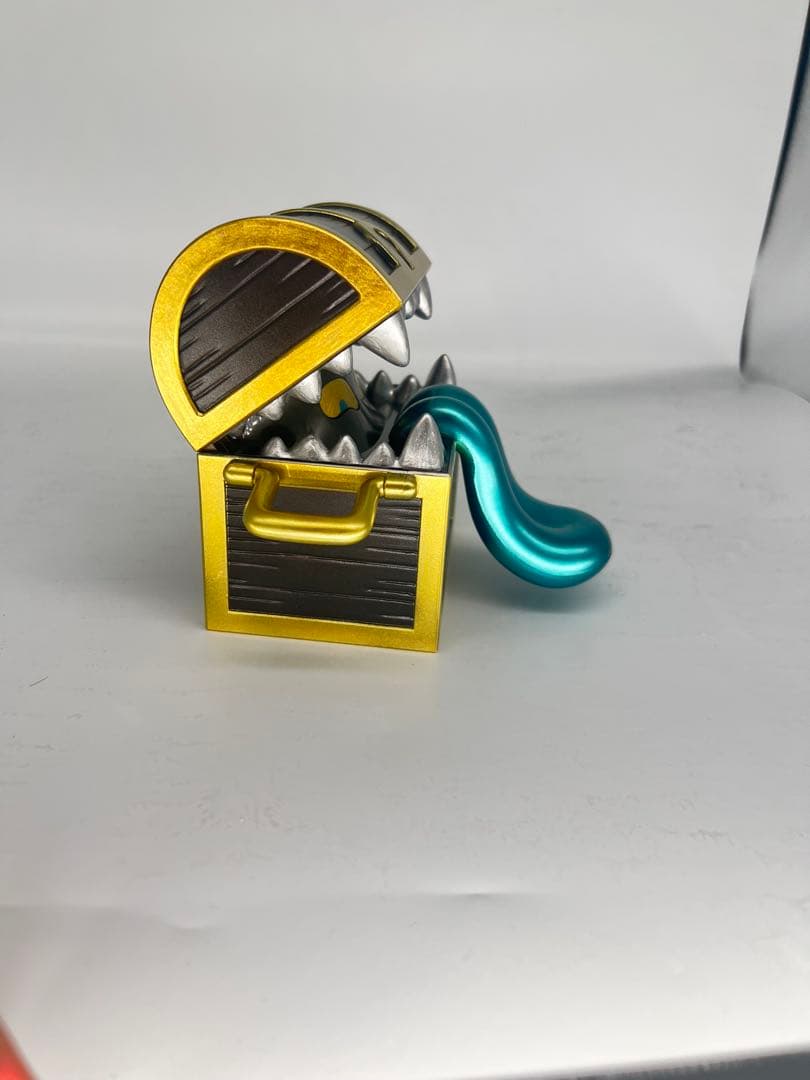 ひとくいばこ　ミミック　貯金箱　リペイント　ドラクエ　ドラゴンクエスト